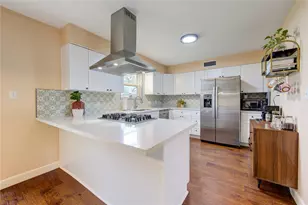 2258 Woodland Springs St, Houston, TX 77077 - Photo 10