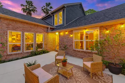 2258 Woodland Springs Street, Houston, TX 77077 - Photo 2