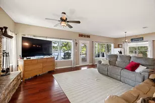 565 Sherwood Forest Dr N, Ivanhoe, TX 75979 - Photo 22