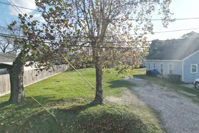 1067 Reverend B J Lewis Drive, Houston, TX 77088 - Photo 2