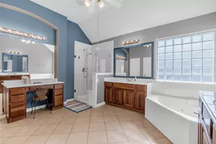 12807 Winding Manor Dr, Houston, TX 77044 - Photo 34