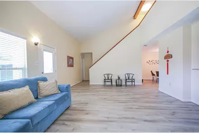 9511 Sharpcrest Street, Houston, TX 77036 - Photo 4