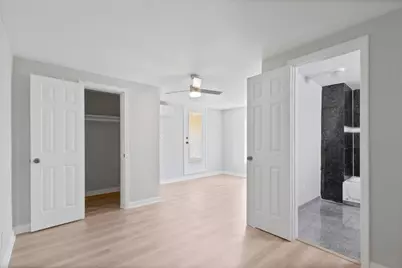 2507 37th Street #B, Galveston, TX 77550 - Photo 16