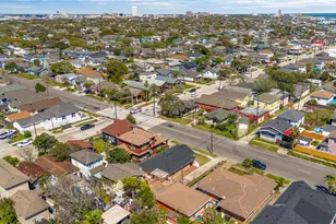 2507 37th St, Galveston, TX 77550 - Photo 26