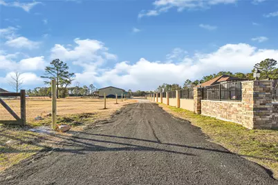 1018 Kennings Road, Crosby, TX 77532 - Photo 4