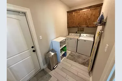 216 Shannon Street, Angleton, TX 77515 - Photo 18