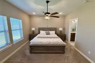 216 Shannon St, Angleton, TX 77515 - Photo 20