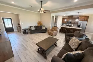 216 Shannon St, Angleton, TX 77515 - Photo 14