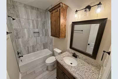 216 Shannon Street, Angleton, TX 77515 - Photo 16