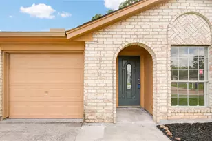 1230 Epsilon St, Pasadena, TX 77504 - Photo 4