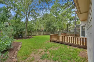 86 N Apple Springs Cir, The Woodlands, TX 77382 - Photo 28