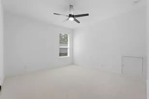 27704 Hazelbrook Ln, Spring, TX 77386 - Photo 22