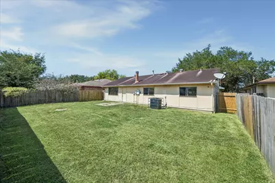1922 Summer Place Drive, Missouri City, TX 77489 - Photo 10