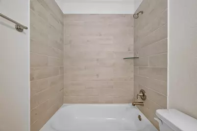 13613 Windward Mist Drive, Texas City, TX 77568 - Photo 22