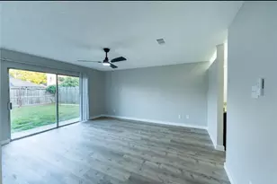 4714 Glenvillage St, Houston, TX 77084 - Photo 6