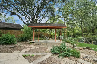 1503 Woodlawn Street, Baytown, TX 77520 - Photo 34