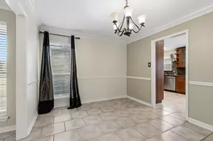 2902 Arrowhead Dr, Sugar Land, TX 77479 - Photo 12