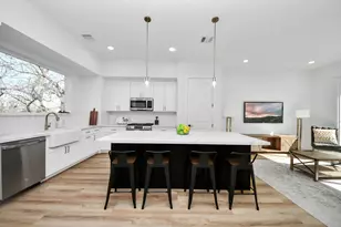 4804 Elysian St, Houston, TX 77009 - Photo 14