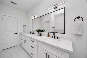 4804 Elysian St, Houston, TX 77009 - Photo 30