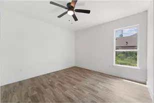 679 Rd 66111, Dayton, TX 77535 - Photo 20