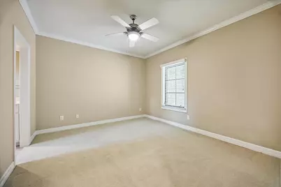 28 Hackberry Lane #C, Houston, TX 77027 - Photo 18