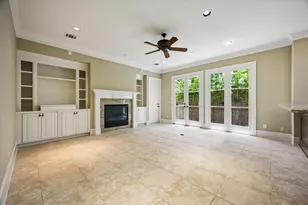 28 Hackberry Ln, Houston, TX 77027 - Photo 14