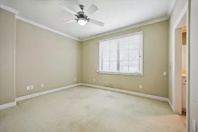 28 Hackberry Lane #C, Houston, TX 77027 - Photo 18