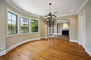 28 Hackberry Ln, Houston, TX 77027 - Photo 10