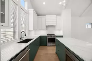 1312 Heslep St, Houston, TX 77009 - Photo 8