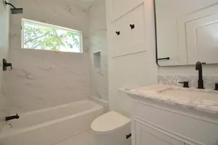 1207 Martin St, Houston, TX 77018 - Photo 32