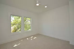 1207 Martin St, Houston, TX 77018 - Photo 32