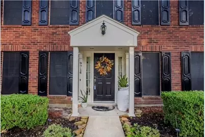 9714 Arrowgrass Drive, Houston, TX 77064 - Photo 2