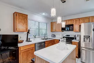9714 Arrowgrass Dr, Houston, TX 77064 - Photo 6