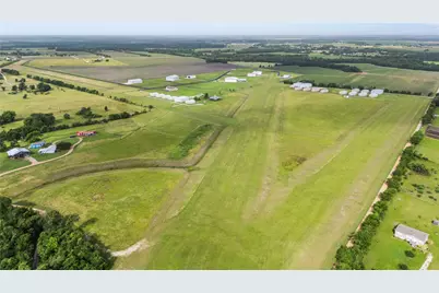 7736 Meteor Drive, Sealy, TX 77474 - Photo 6