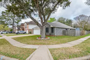 2902 Silent Dr, Sugar Land, TX 77498 - Photo 1