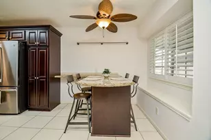 2902 Silent Dr, Sugar Land, TX 77498 - Photo 10