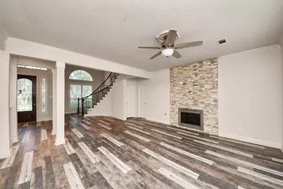 6314 Holly Canyon Court, Katy, TX 77450 - Photo 6