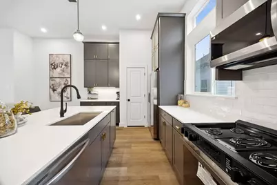 2121 Hoskins Drive #B, Houston, TX 77080 - Photo 16