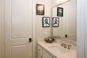2431 Prairie Hollow Ln, Houston, TX 77077 - Photo 32