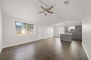 10914 Sagepark Ln, Houston, TX 77089 - Photo 6