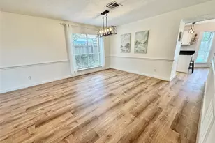 1901 Palo Duro St, Friendswood, TX 77546 - Photo 2