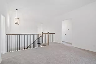 3915 Silver Falls Ln, League City, TX 77573 - Photo 10