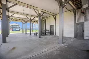 883 Gulf Cedar Dr, Port Bolivar, TX 77650 - Photo 40