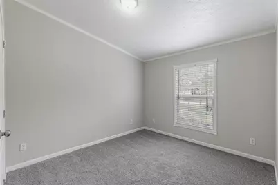 1520 W Creek Drive, Conroe, TX 77304 - Photo 14