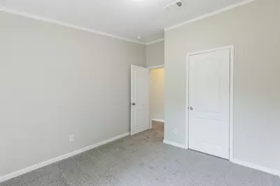 1520 W Creek Drive, Conroe, TX 77304 - Photo 8