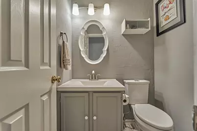 100 W Rainbow Ridge Circle, The Woodlands, TX 77381 - Photo 10