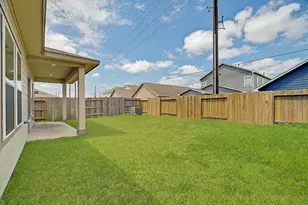 6918 Lebec Dr, Rosharon, TX 77583 - Photo 46