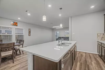 6918 Lebec Dr, Rosharon, TX 77583 - Photo 16