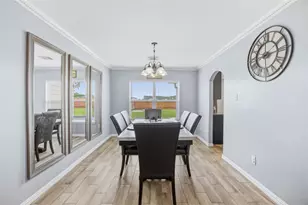 18114 Crestglen Ct, Richmond, TX 77407 - Photo 8