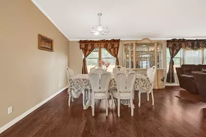 3233 Clarksville Street, La Porte, TX 77571 - Photo 12